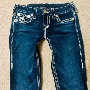 True Religion Dark Wash Billy Big QT Boot Cut Ultra Low Rise. 25”x32”. Like new